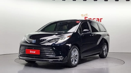 2022 TOYOTA Sienna