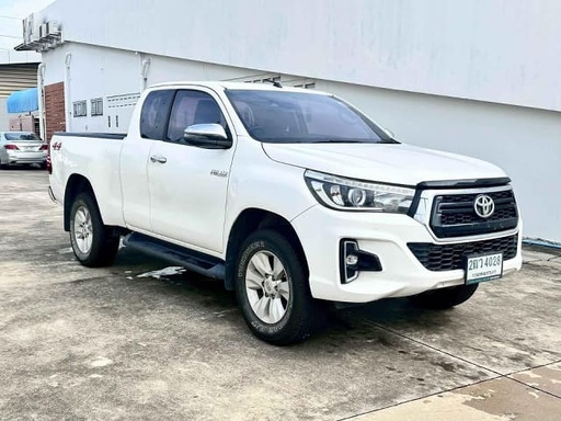 2019 TOYOTA Hilux, 
