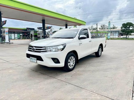 2017 TOYOTA Hilux