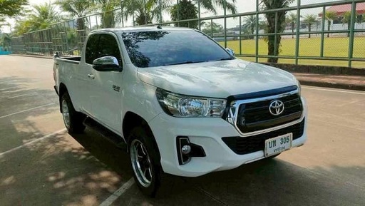2018 TOYOTA Hilux
