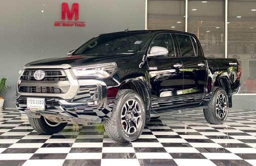 2020 TOYOTA Hilux