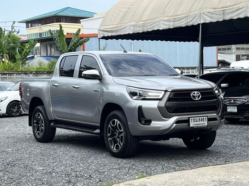 2020 TOYOTA Hilux