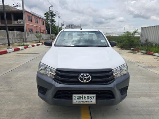 2019 TOYOTA Hilux