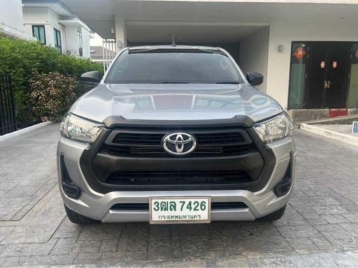2023 TOYOTA Hilux