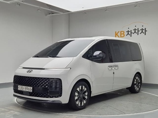 2023 HYUNDAI Staria
