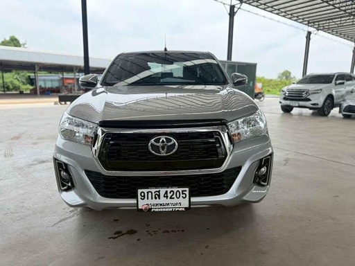 2020 TOYOTA Hilux