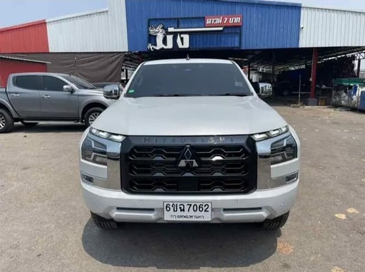 2025 MITSUBISHI Triton