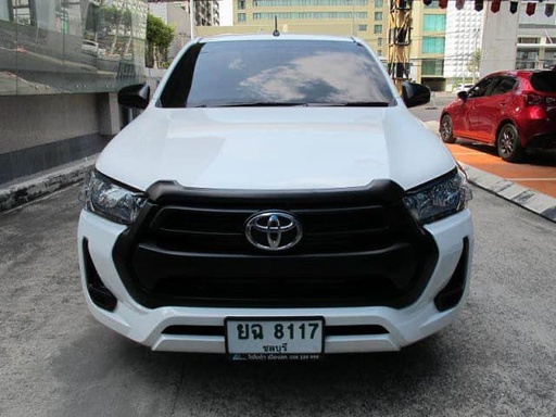 2023 TOYOTA Hilux