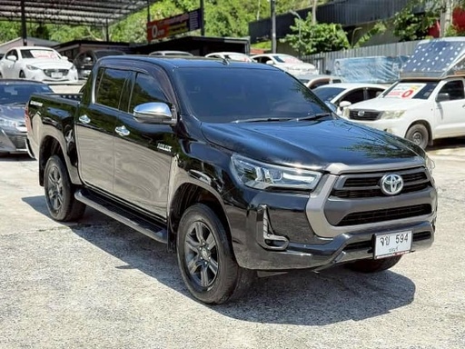 2020 TOYOTA Hilux, 