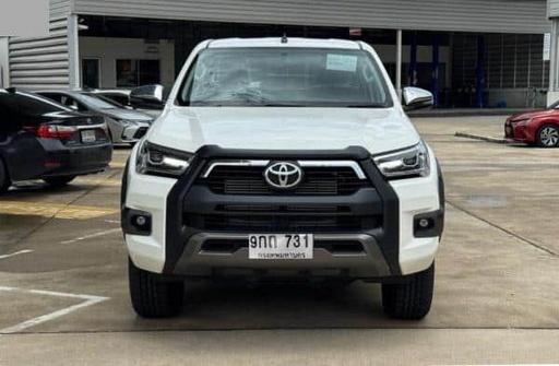2024 TOYOTA Hilux, 