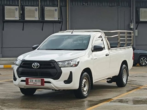 2021 TOYOTA Hilux
