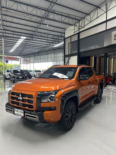 2024 MITSUBISHI Triton