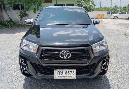 2019 TOYOTA Hilux