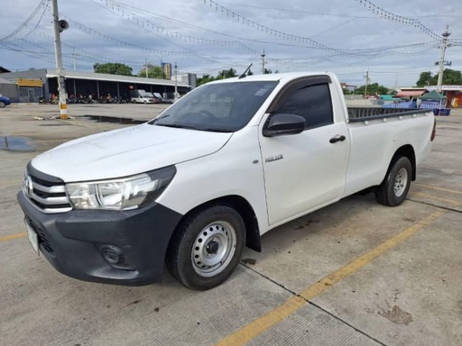 2019 TOYOTA Hilux