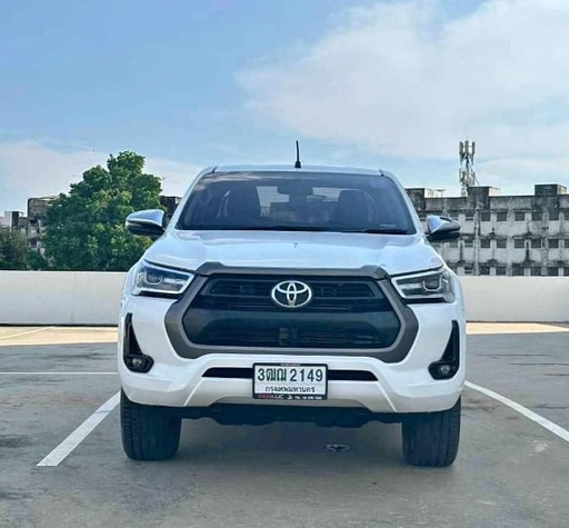 2021 TOYOTA Hilux