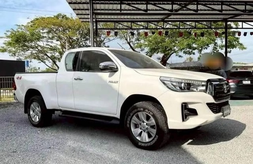 2018 TOYOTA Hilux