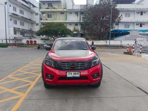 2017 NISSAN Navara