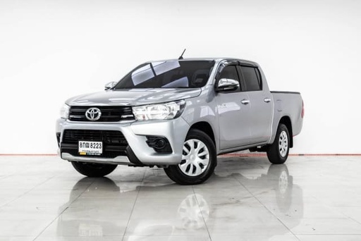 2019 TOYOTA Hilux