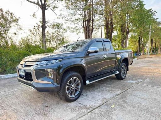 2020 MITSUBISHI Triton