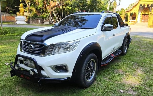 2017 NISSAN Navara