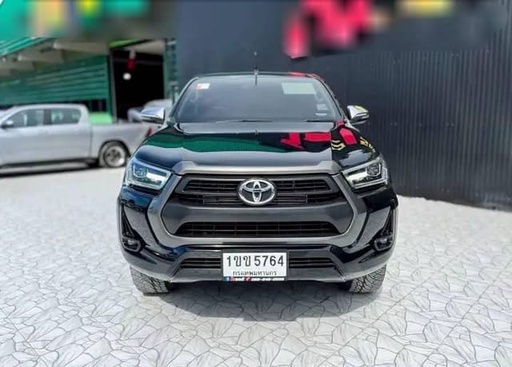 2020 TOYOTA Hilux