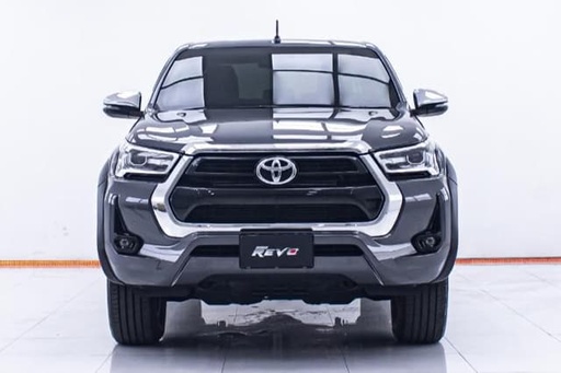 2022 TOYOTA Hilux
