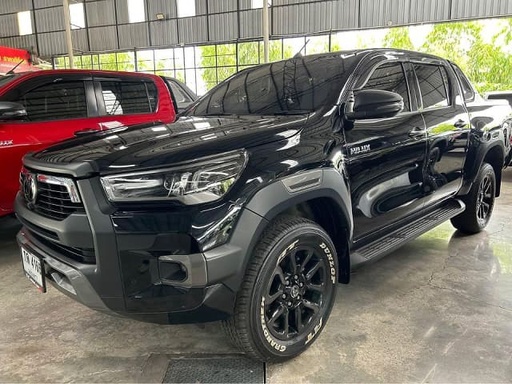 2022 TOYOTA Hilux