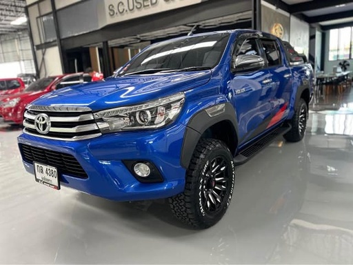 2017 TOYOTA Hilux, 