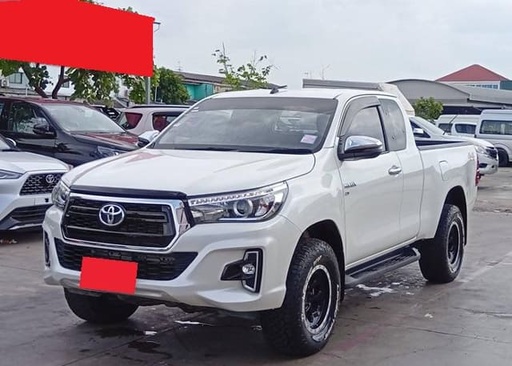 2020 TOYOTA Hilux