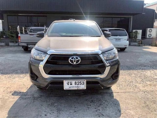 2022 TOYOTA Hilux