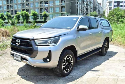 2021 TOYOTA Hilux