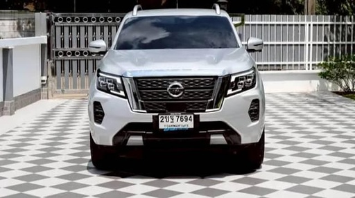 2020 NISSAN Navara