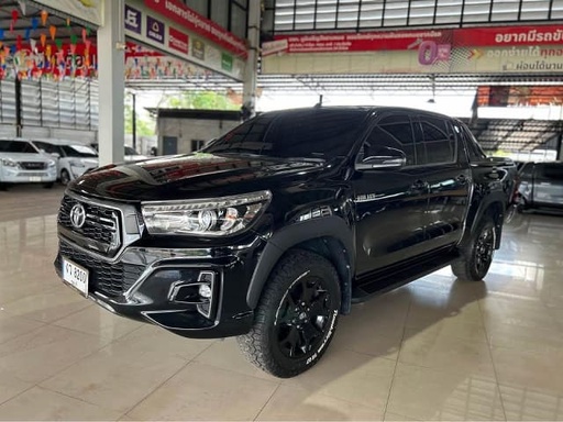2020 TOYOTA Hilux