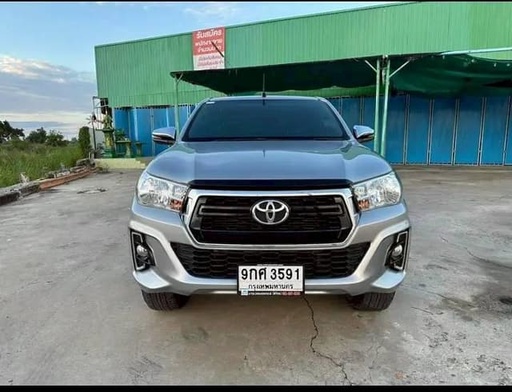 2020 TOYOTA Hilux