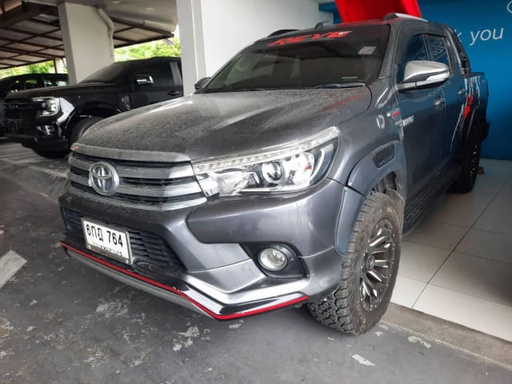 2017 TOYOTA Hilux