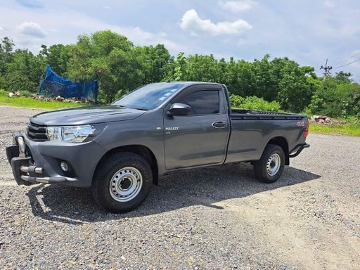 2018 TOYOTA Hilux