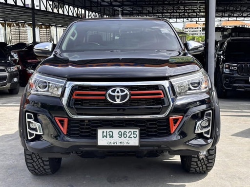 2018 TOYOTA Hilux