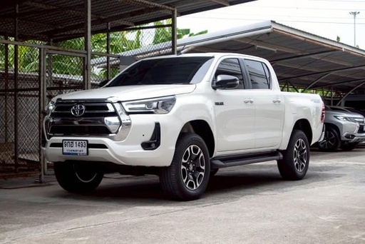 2021 TOYOTA Hilux