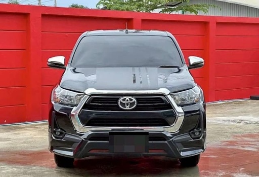 2021 TOYOTA Hilux