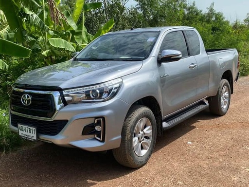 2018 TOYOTA Hilux
