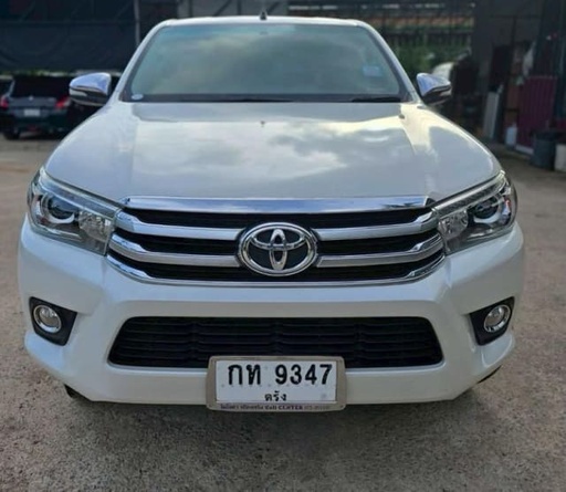 2017 TOYOTA Hilux Sports Pickup