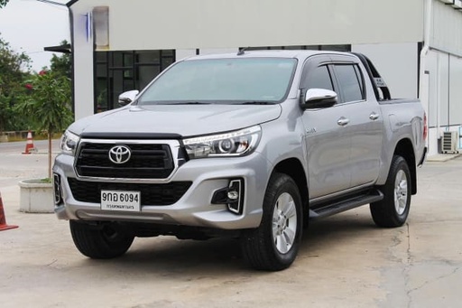2020 TOYOTA Hilux