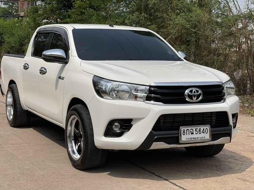 2018 TOYOTA Hilux