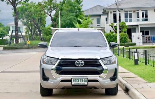 2021 TOYOTA Hilux