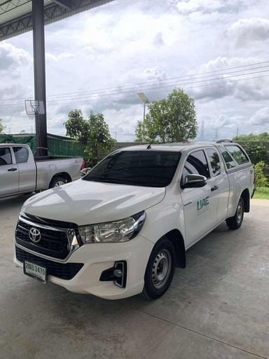 2020 TOYOTA Hilux