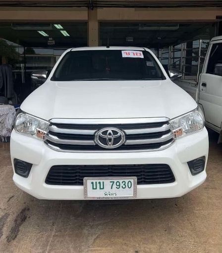 2017 TOYOTA Hilux