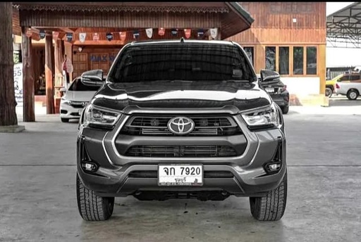 2020 TOYOTA Hilux, 