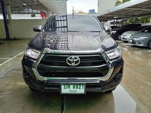 2022 TOYOTA Hilux