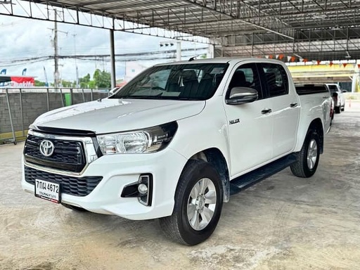 2018 TOYOTA Hilux