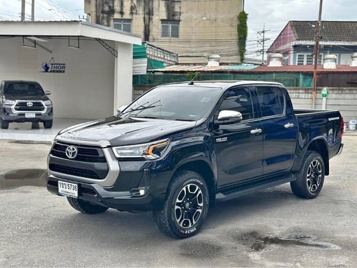 2020 TOYOTA Hilux